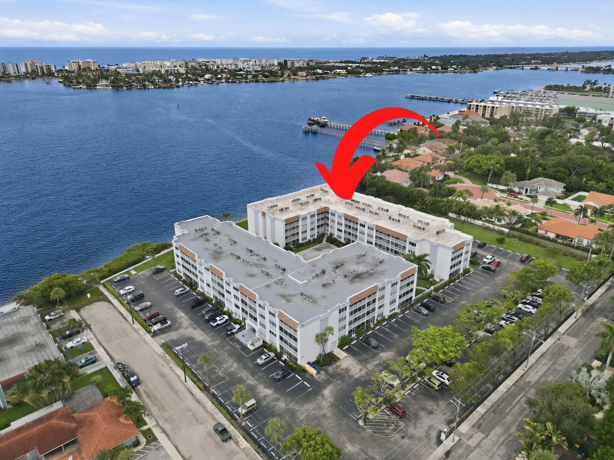 50-web-or-mls-1516_S_Lakeside_Dr_Unit_40
