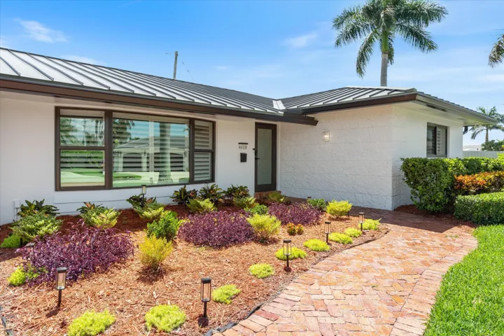 05-4410 NE 24th Ave Light House Point, F