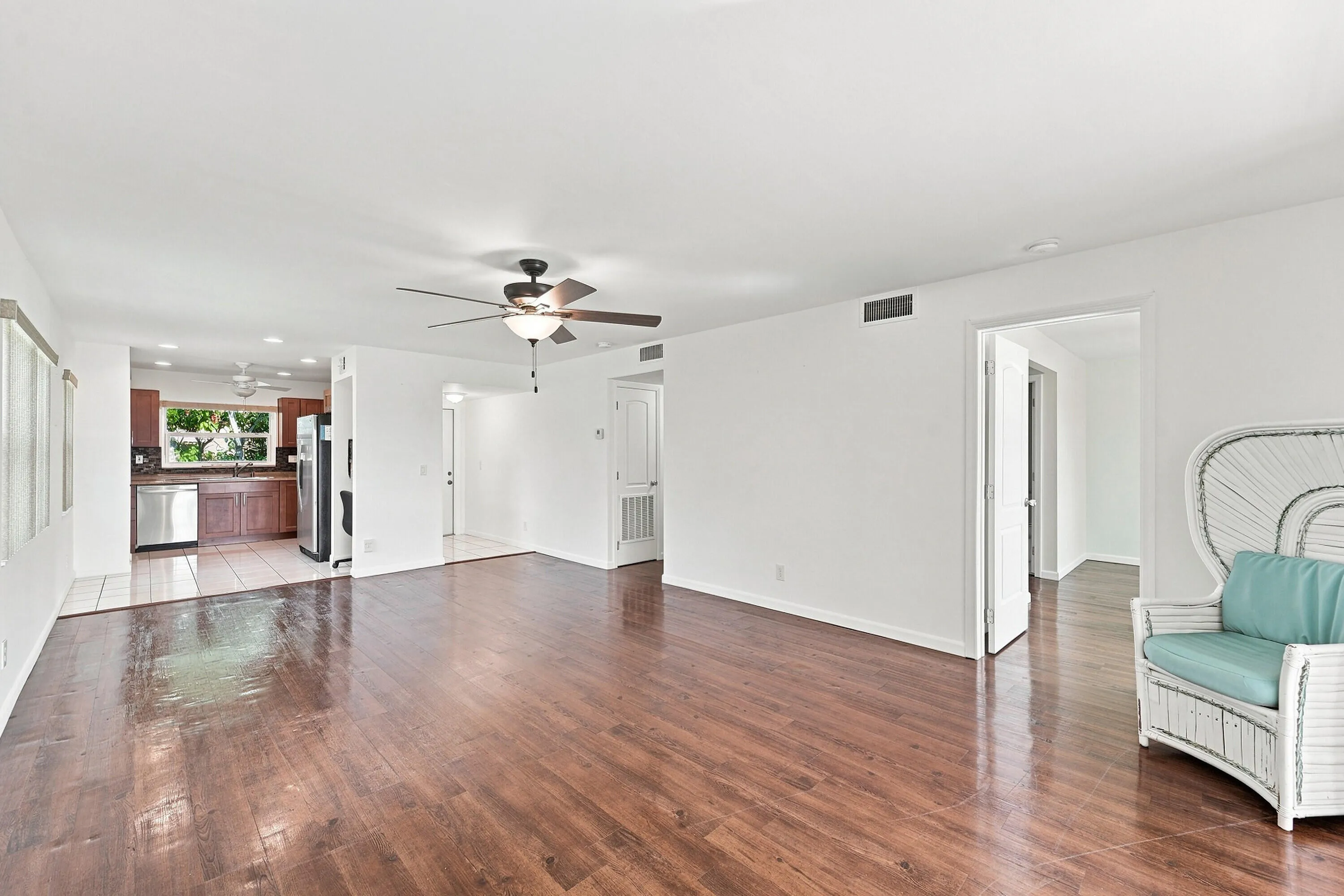 37_living room