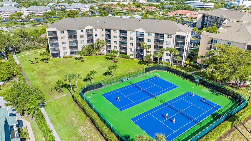 Tennis Courts