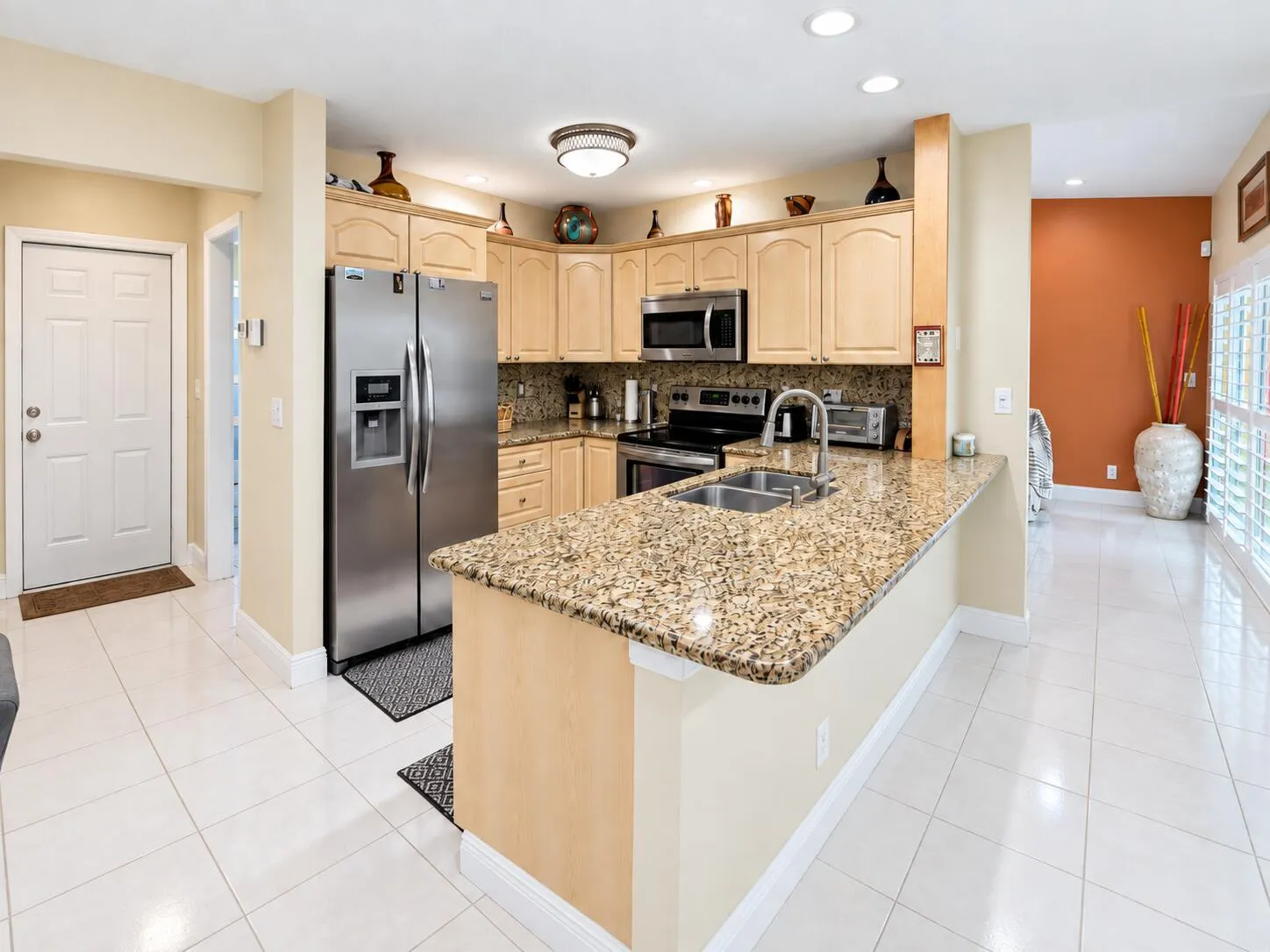 12 Kitchen 1