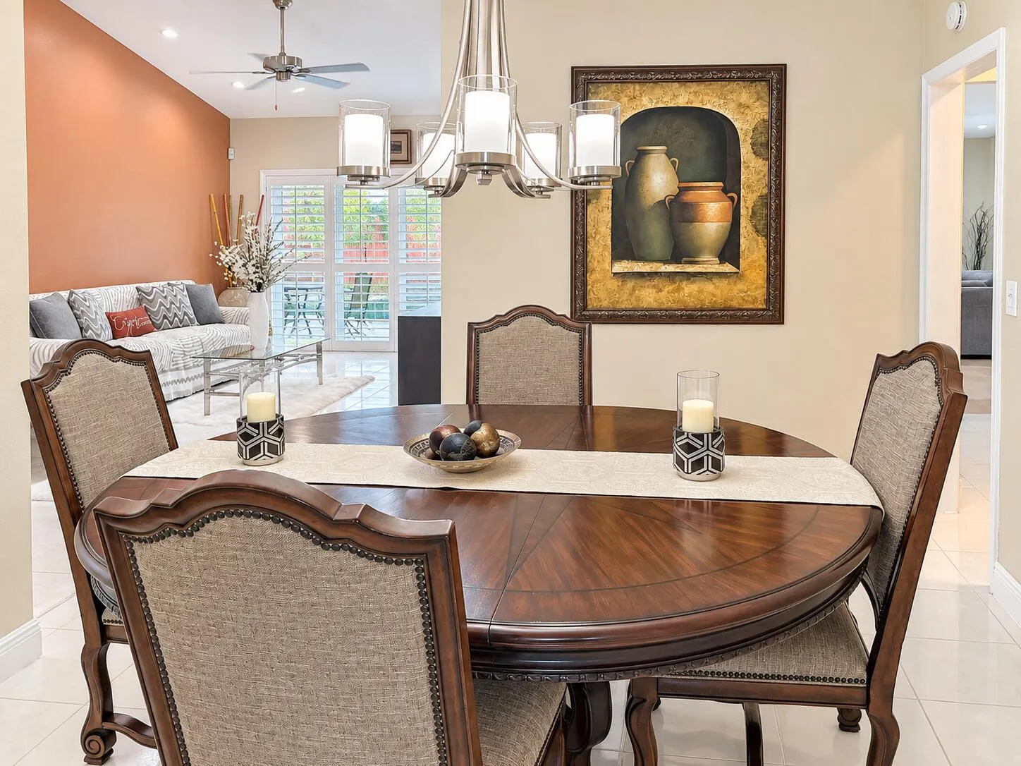 9 Dining Room 1