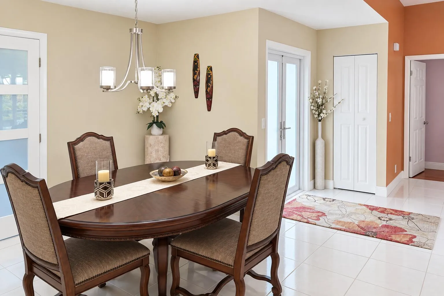 8 Dining 2