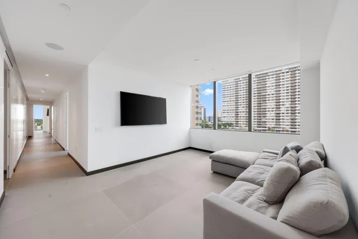 Family Room/Den
