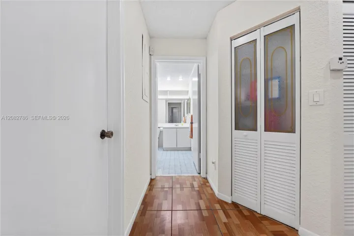 Hallway to rooms
