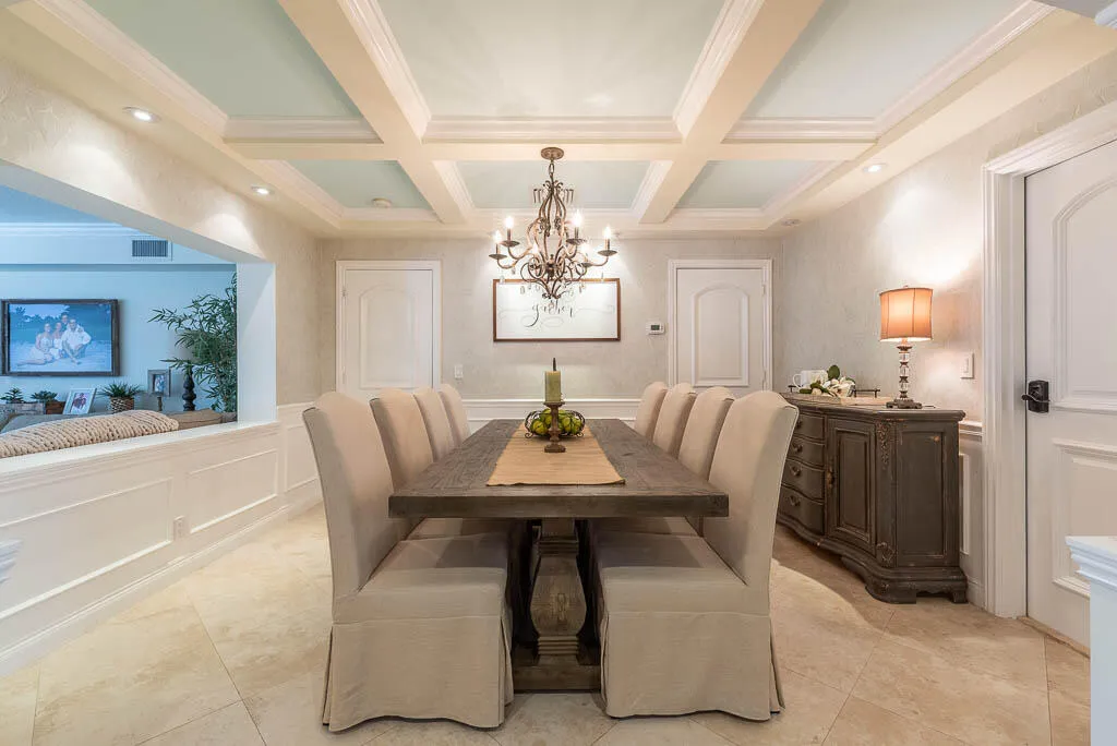 Elegant Formal Dining Room