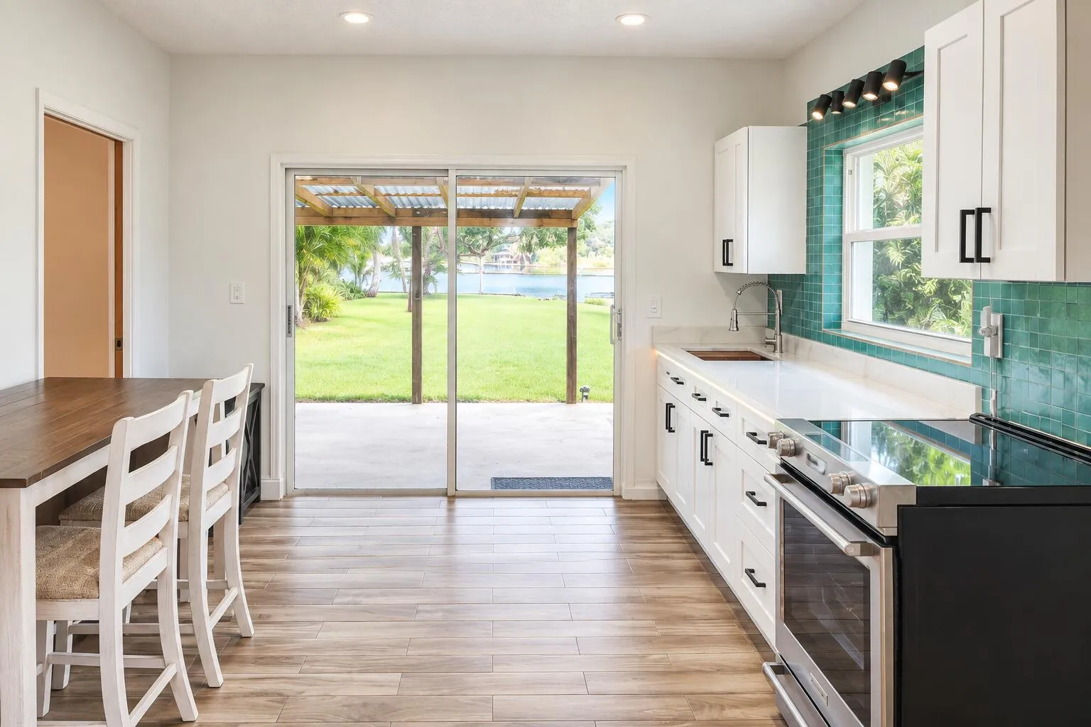 Kitchen 1