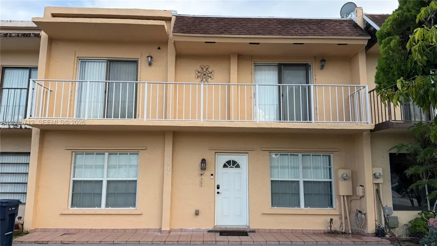 Front faces north / open balcony for master bedroom