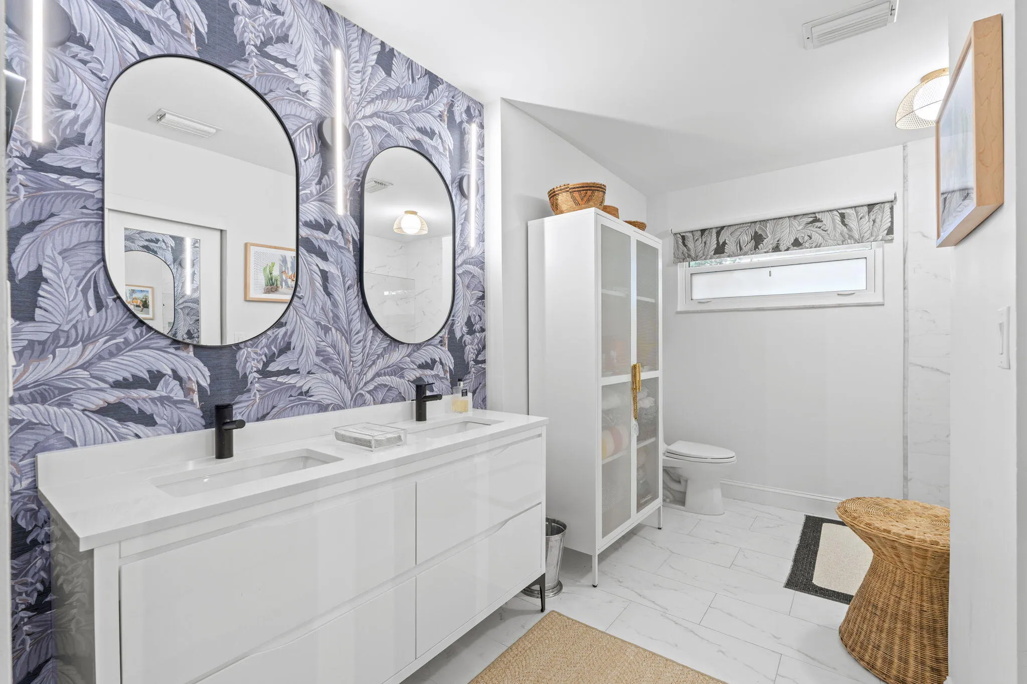 23-web-or-mls-A7409225
