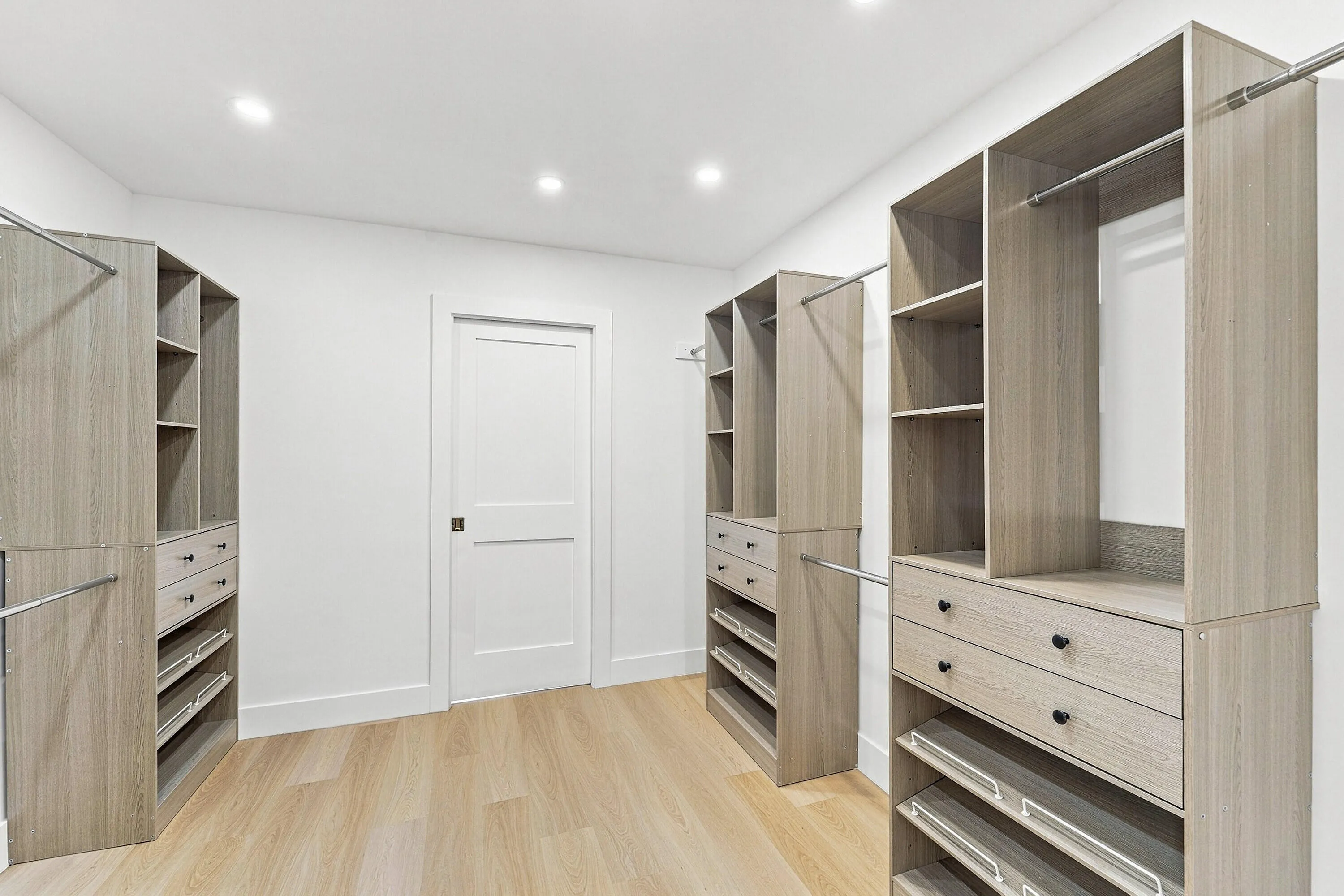 Master Walking-Closet