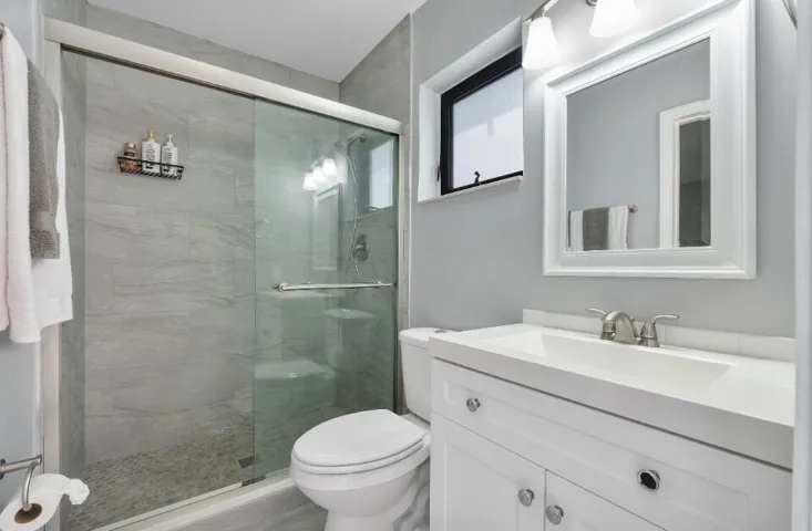 2ND MASTER BATH