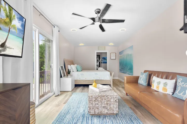The Palm Oasis in LWB - Bedroom with out