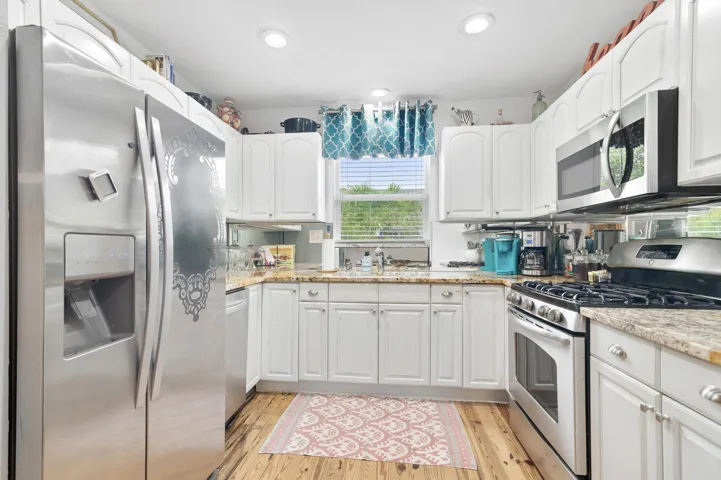The Palm Oasis in LWB - Kitchen