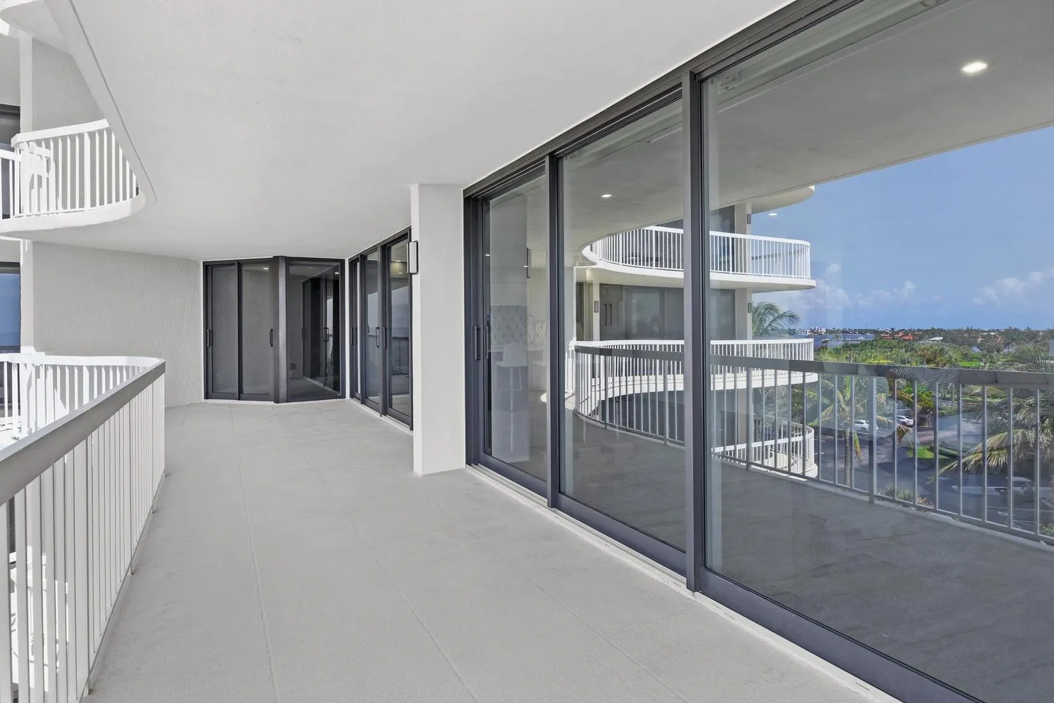 003-040-3300 S Ocean Blvd-1499x1000