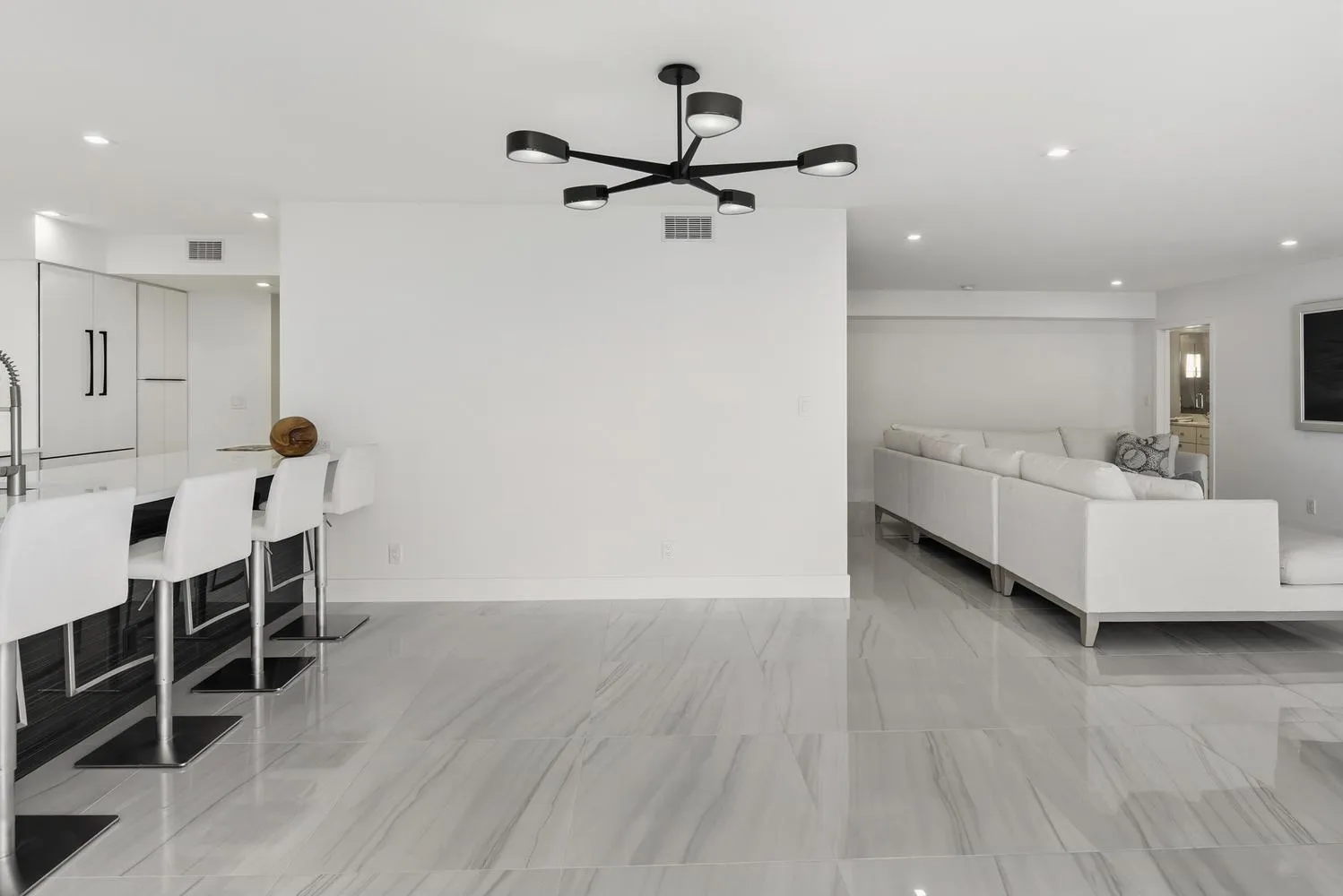 016-037-3300 S Ocean Blvd-1499x1000