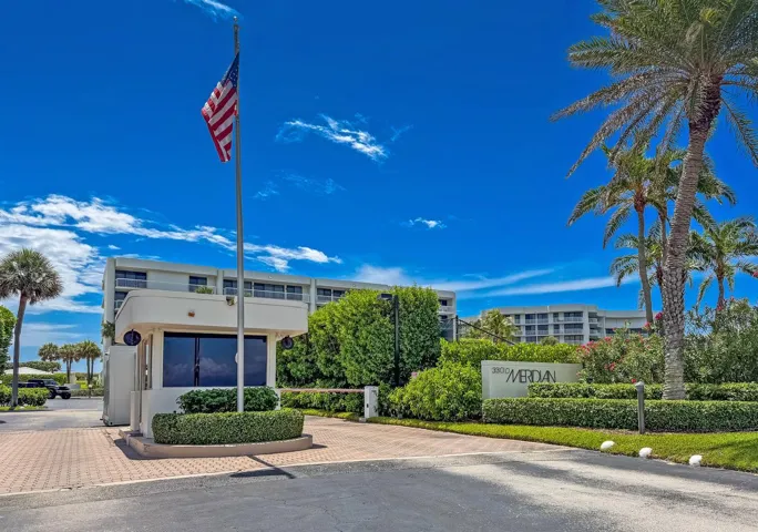 048-011-3300 S Ocean Blvd-1426x1000