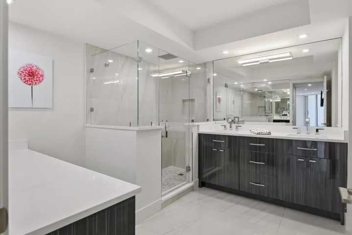 028-042-3300 S Ocean Blvd-1499x1000