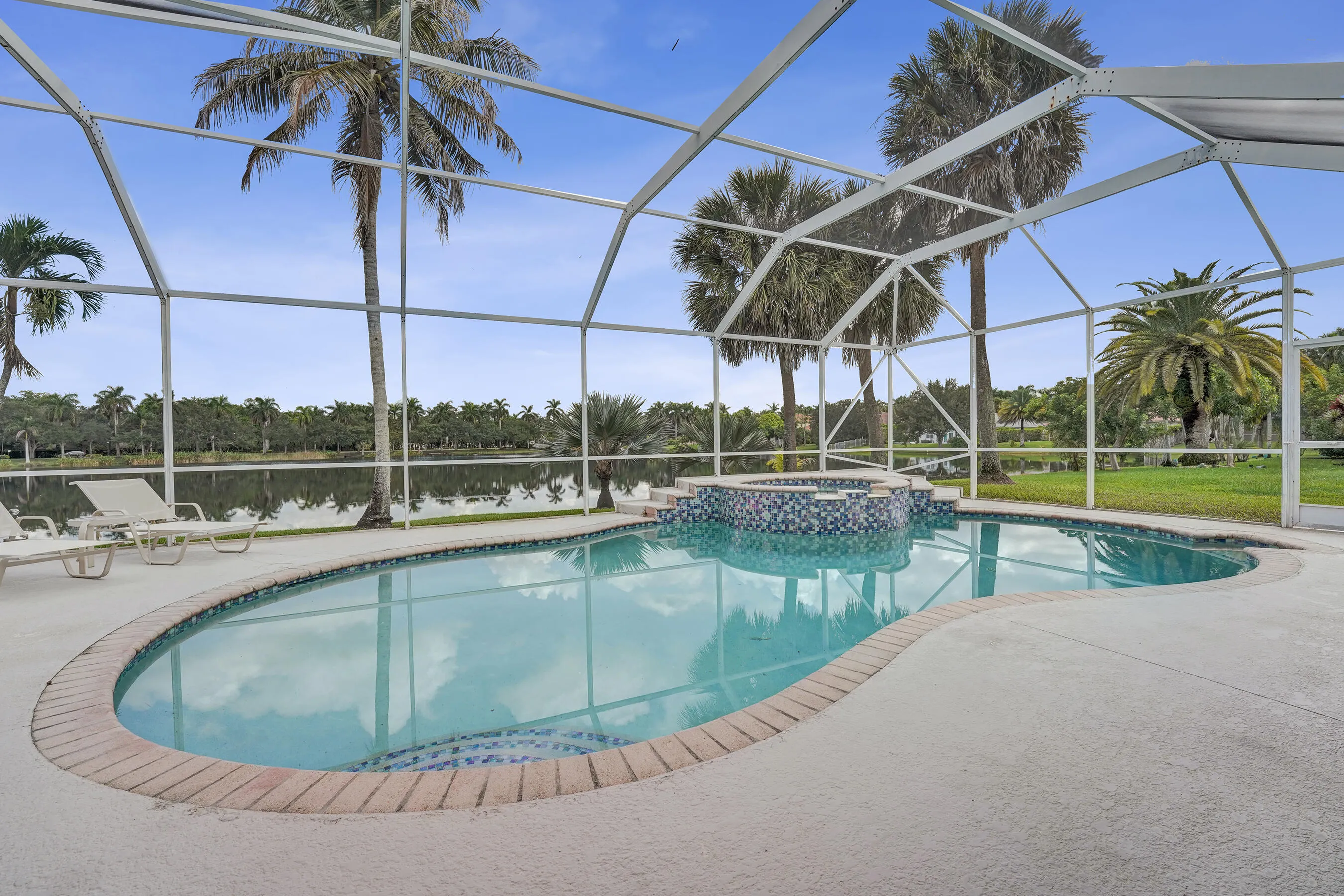 Screened patio and pool