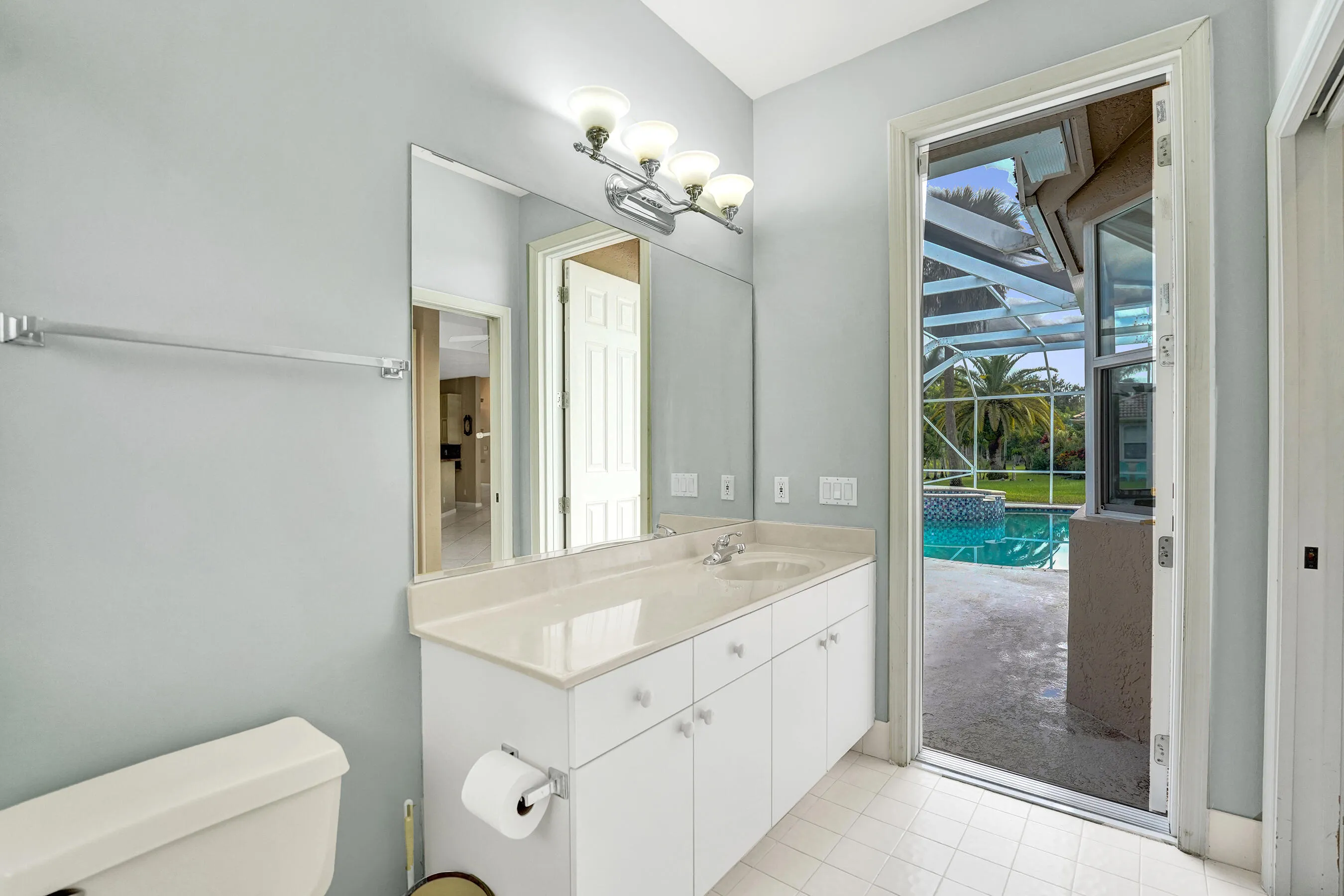 Bathroom 4