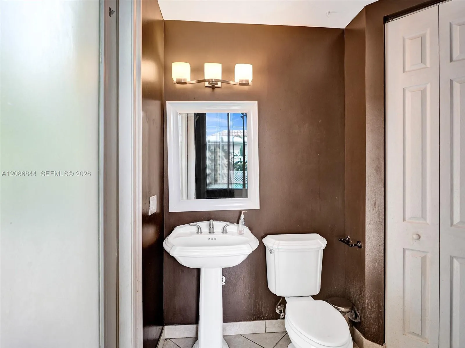 Property photo 40