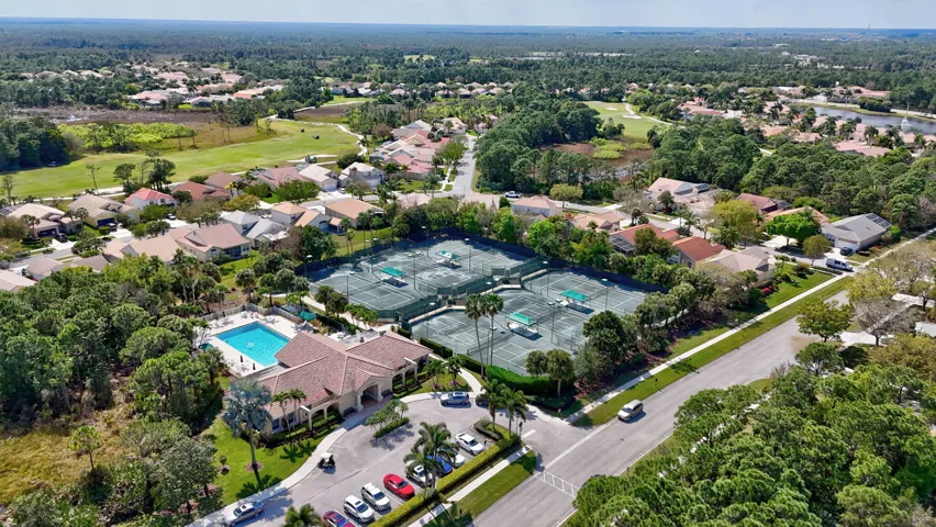 Summerfield clubhouse area