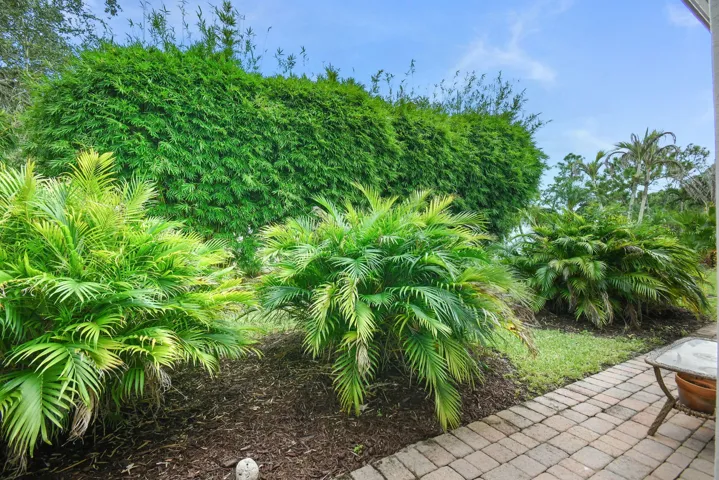 Privacy with neighbors