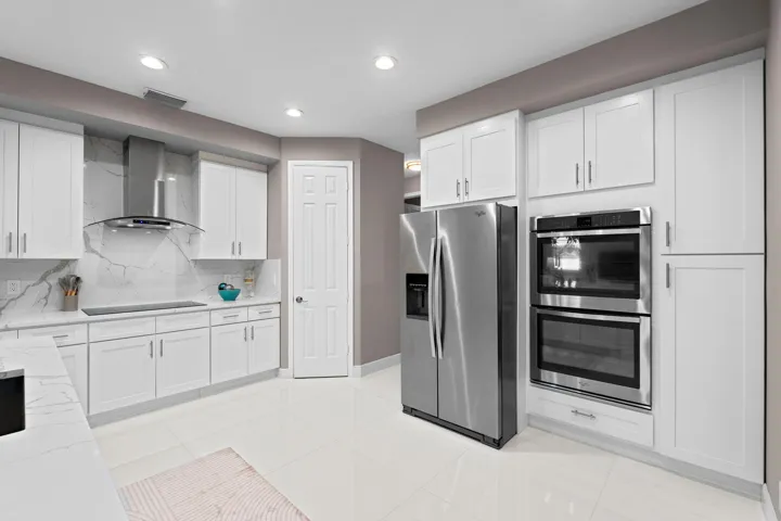 19-web-or-mls-A7400080