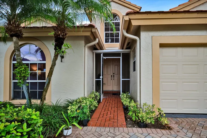 Great curb appeal