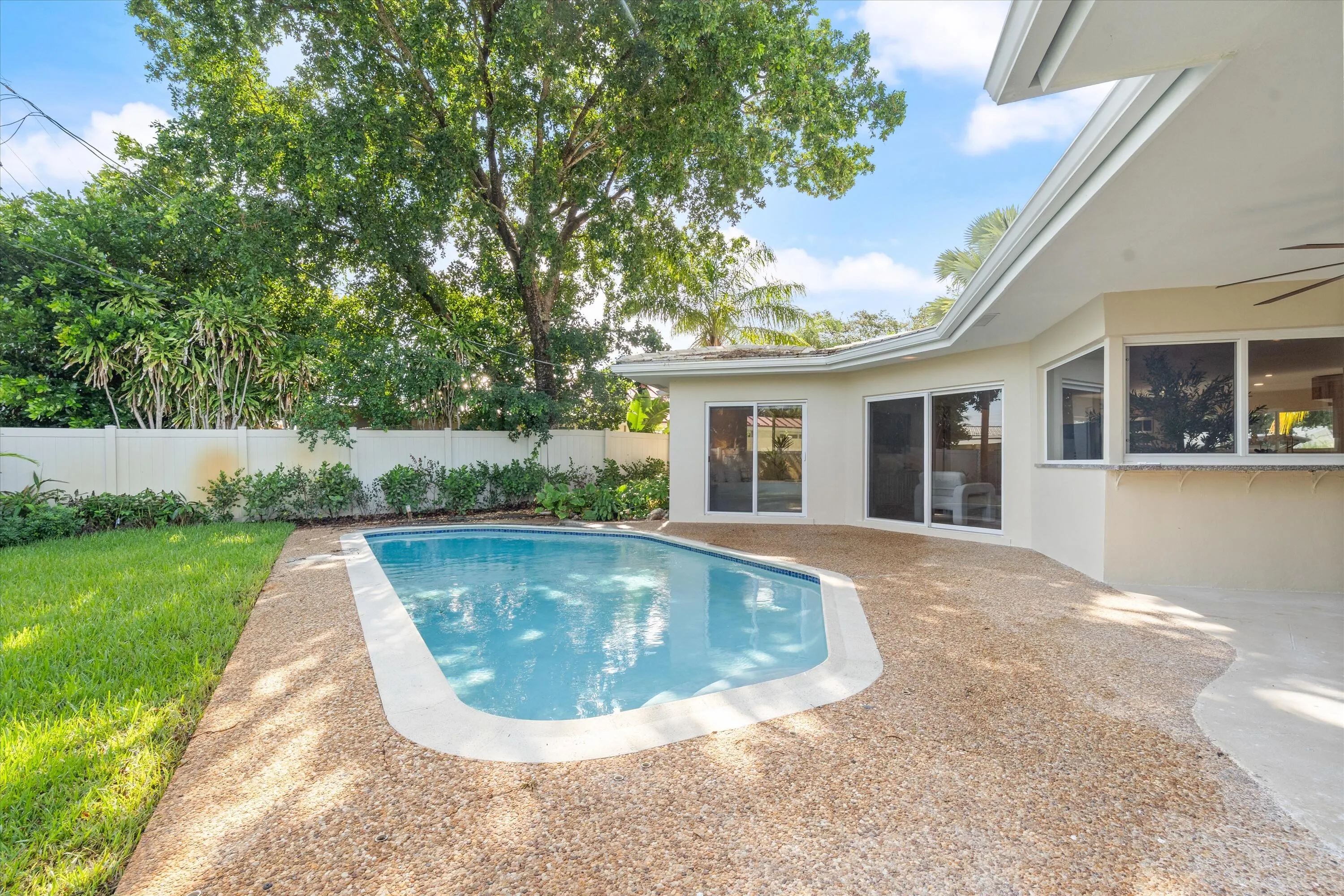 25-1931 NE 62nd Street Ft. Lauderdale, F