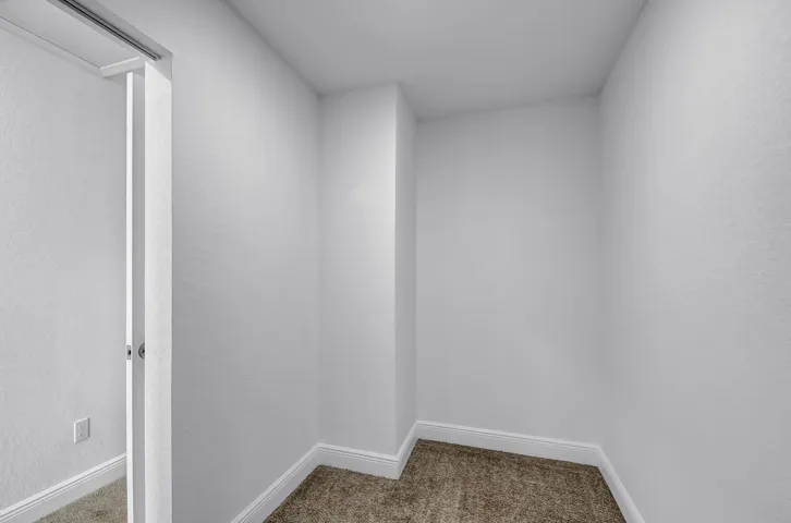 24-web-or-mls-House (24)