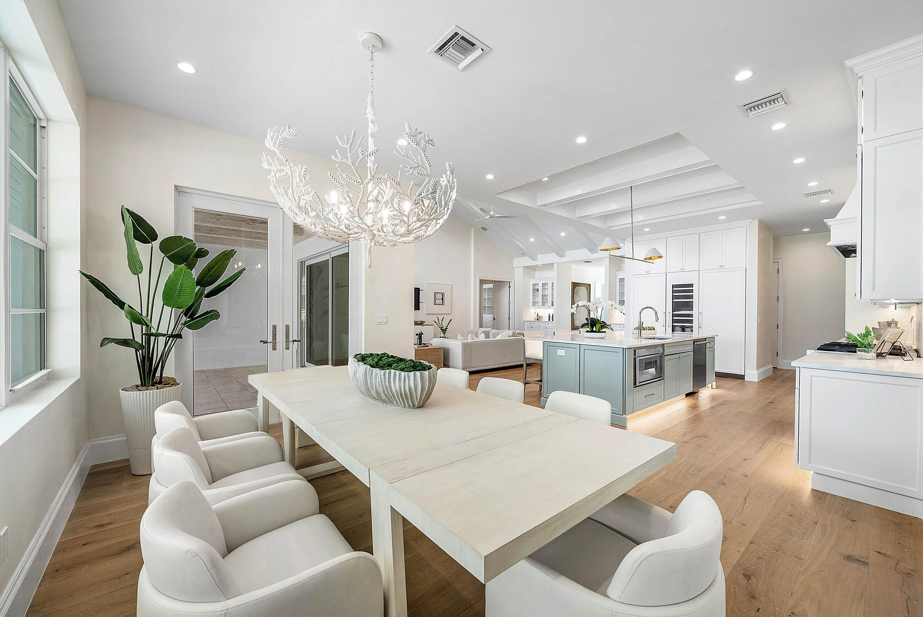 Dining Area 3