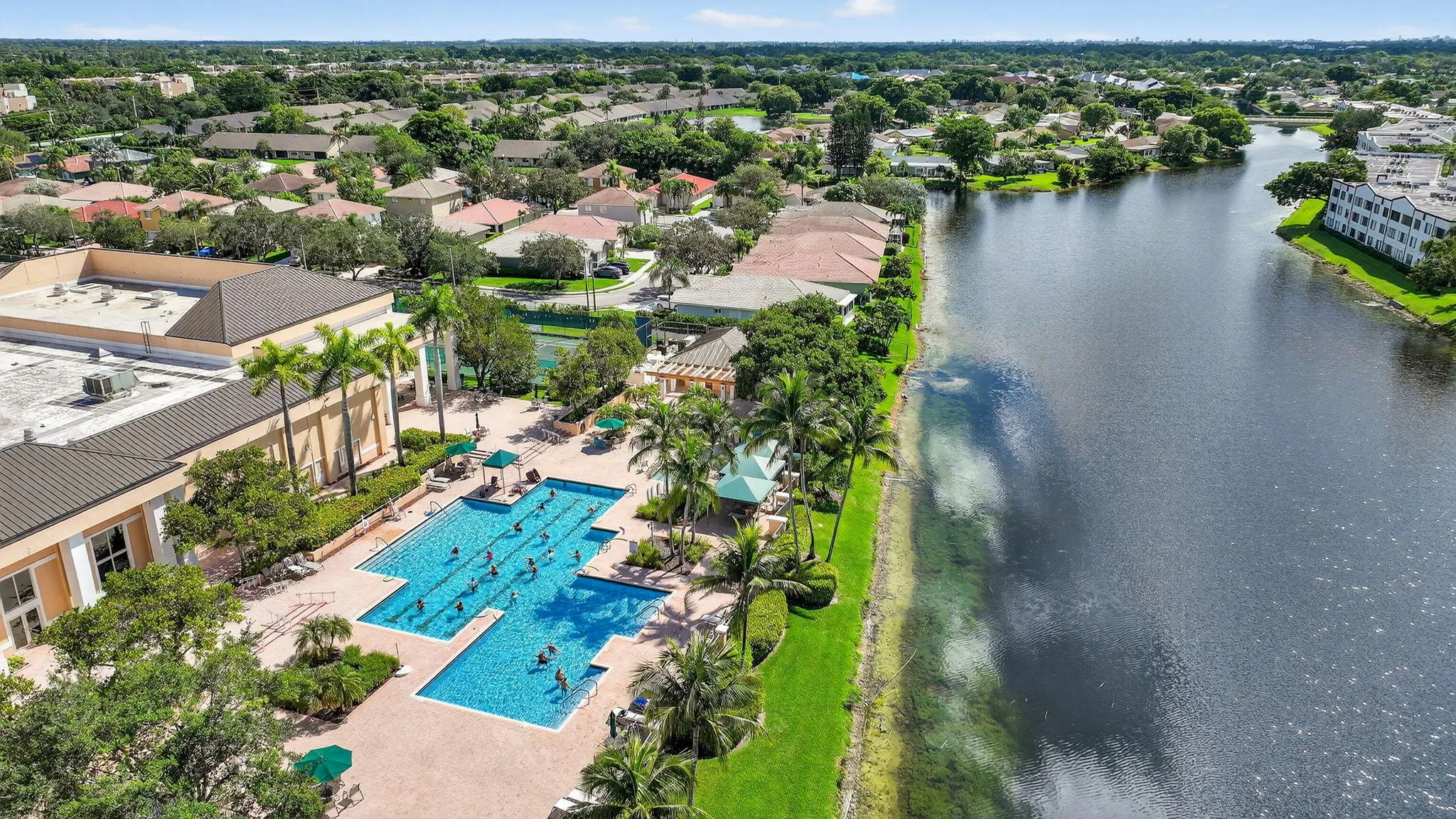 41-web-or-mls-7711--17