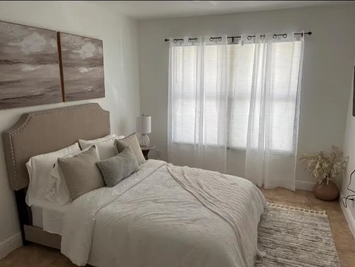 bedroom2