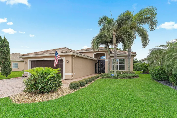 003-11025CarmelcoveCircle-BoyntonBeach-F