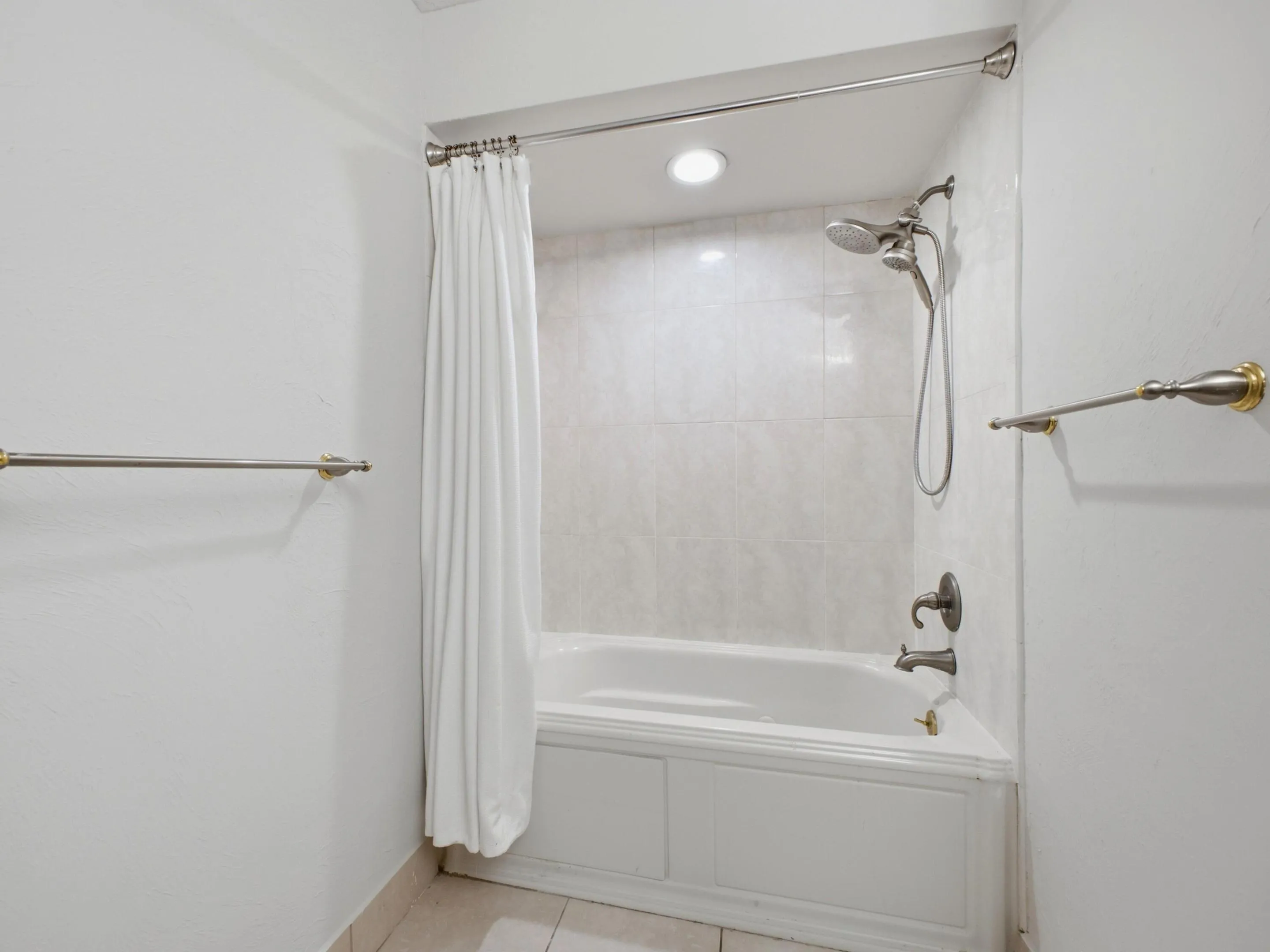 Guest bathroom Shower