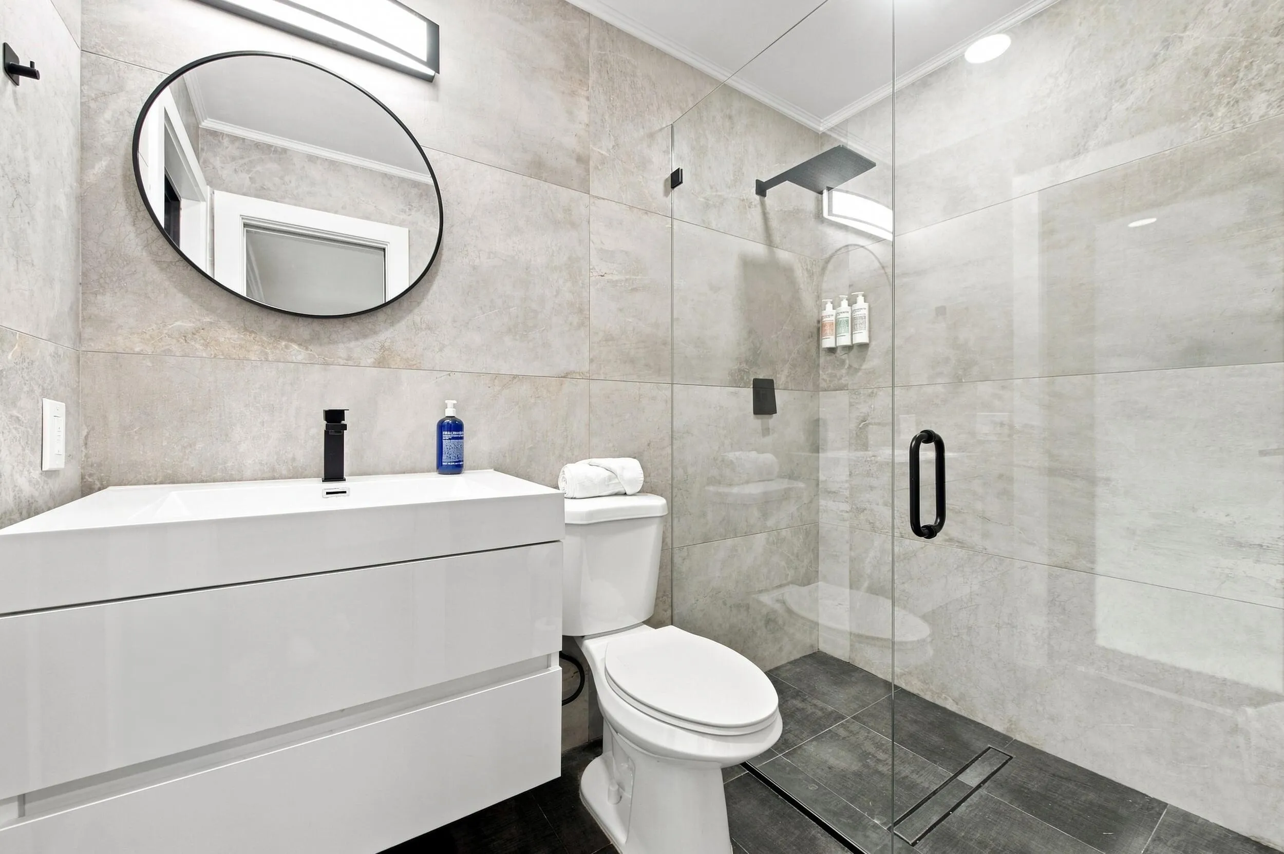 Second Primary Bathroom