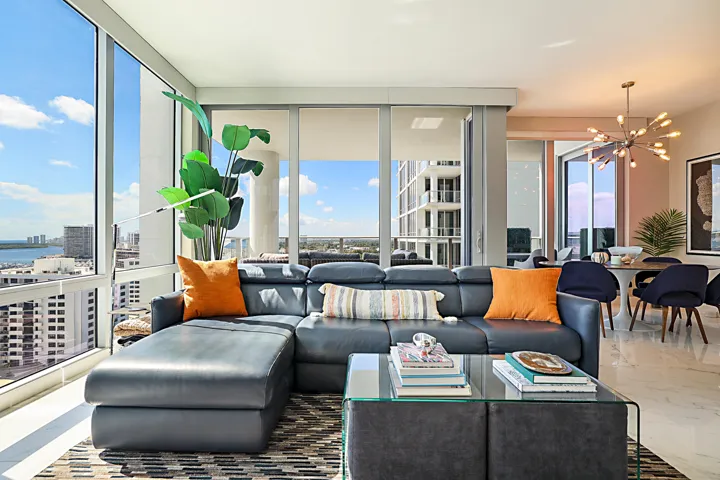 2 Water Club Way Unit 1604 Hi Res Photos