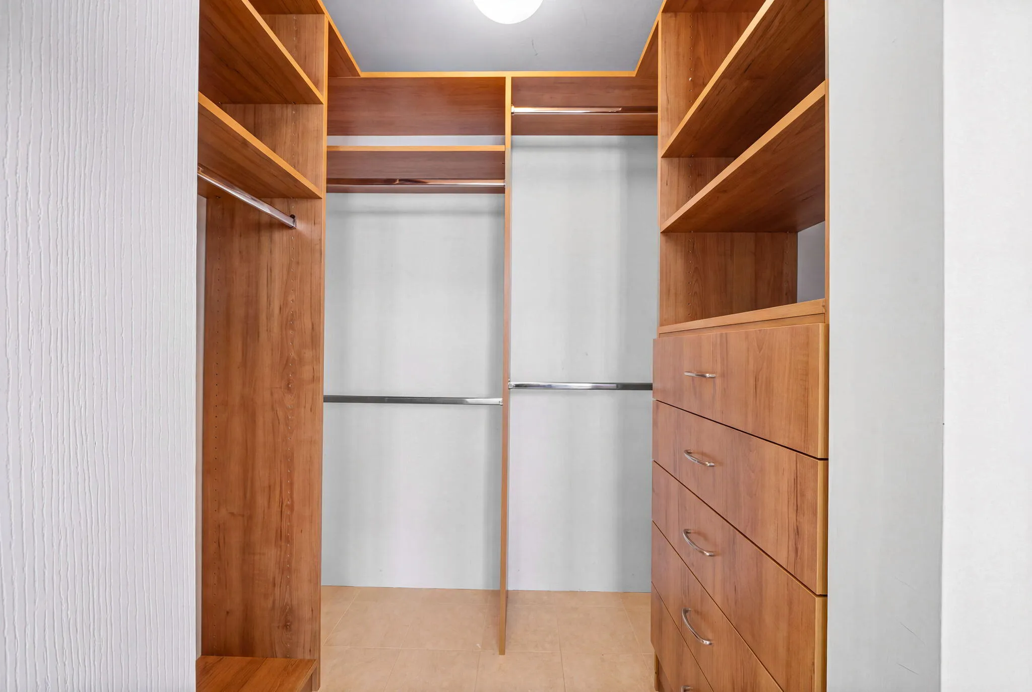 Closet in 2nd Bedroom