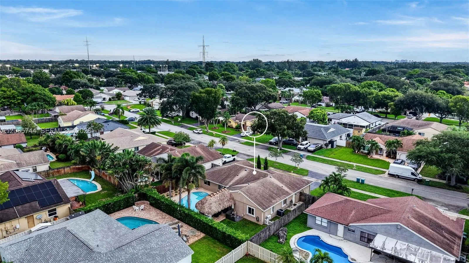 Photo 85 Photo 85