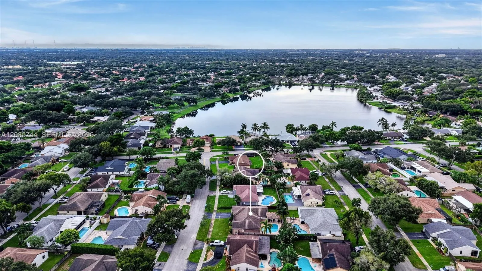 Beautiful and well maintened lake community in incredible location, A rated schools and NO HOA! Beautiful and well maintened lake community in incredible location, A rated schools and NO HOA!