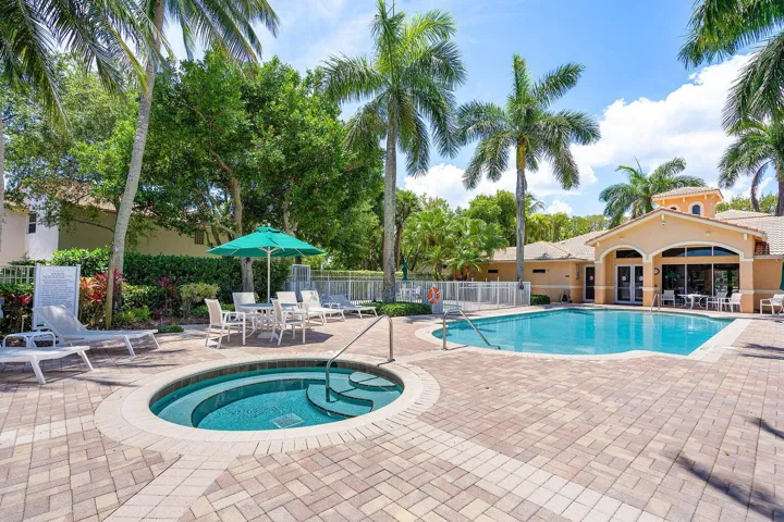 Pool and Clubhouse