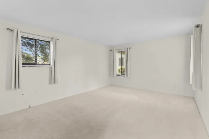 Miles Grant main bedroom