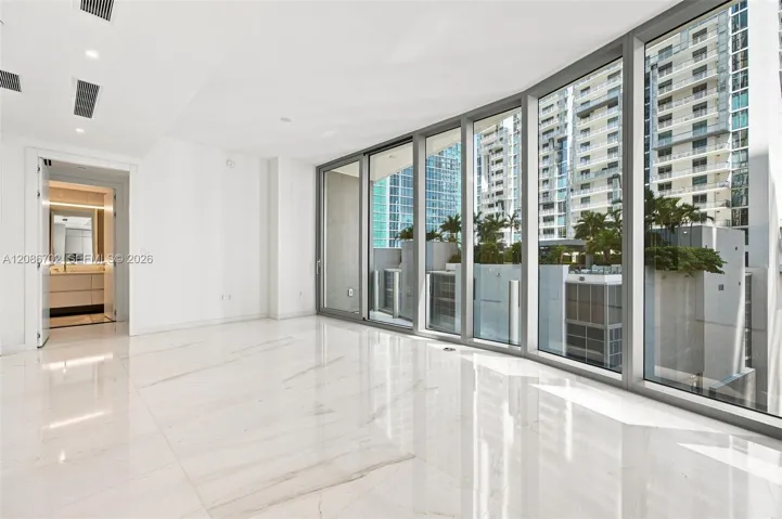 Dining/Living Room.