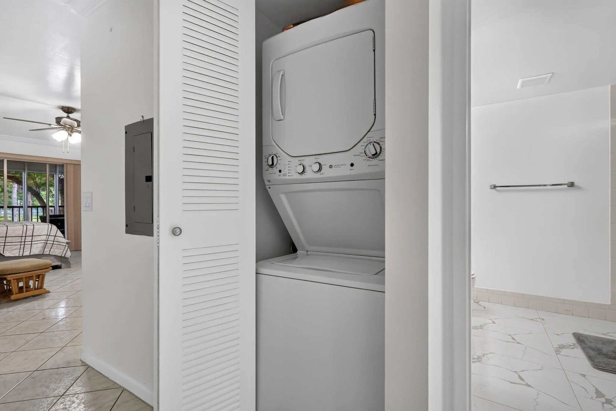 IN UNIT WSHER AND DRYER