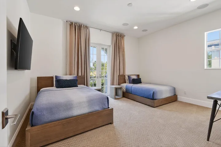 12860InshoreDr(88)
