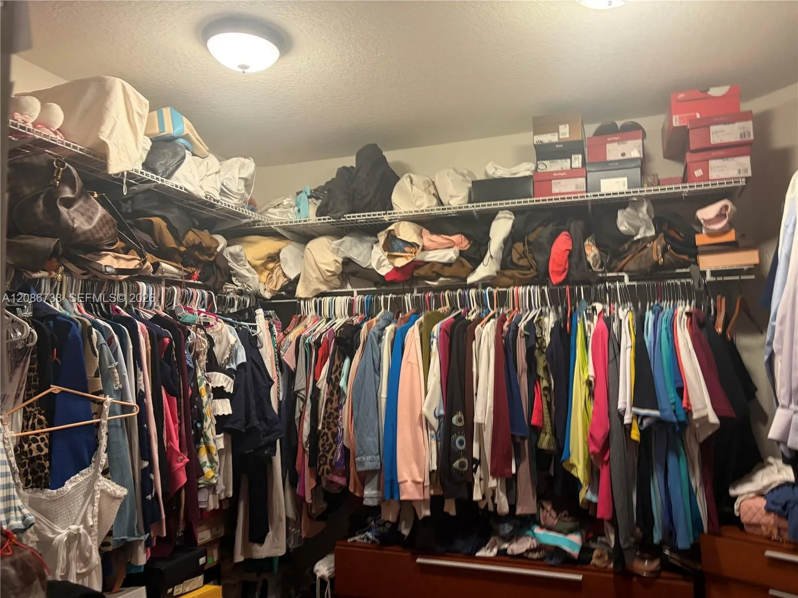 Photo 35