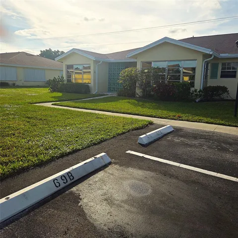 Park right in front of unit