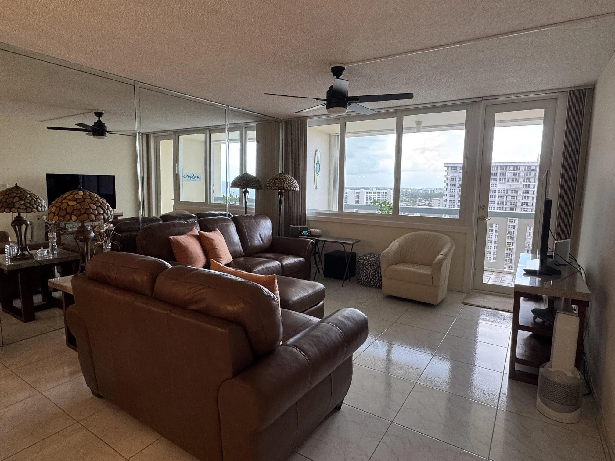 JH PH5 living room