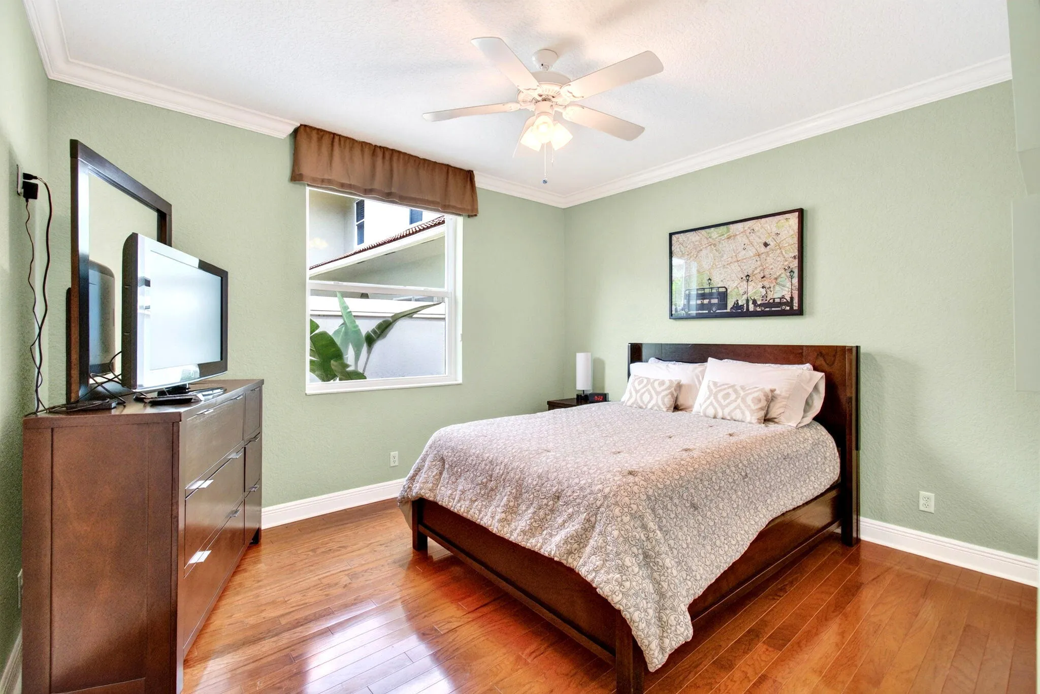 MLS_DSC_8972_Guest_Bedroom