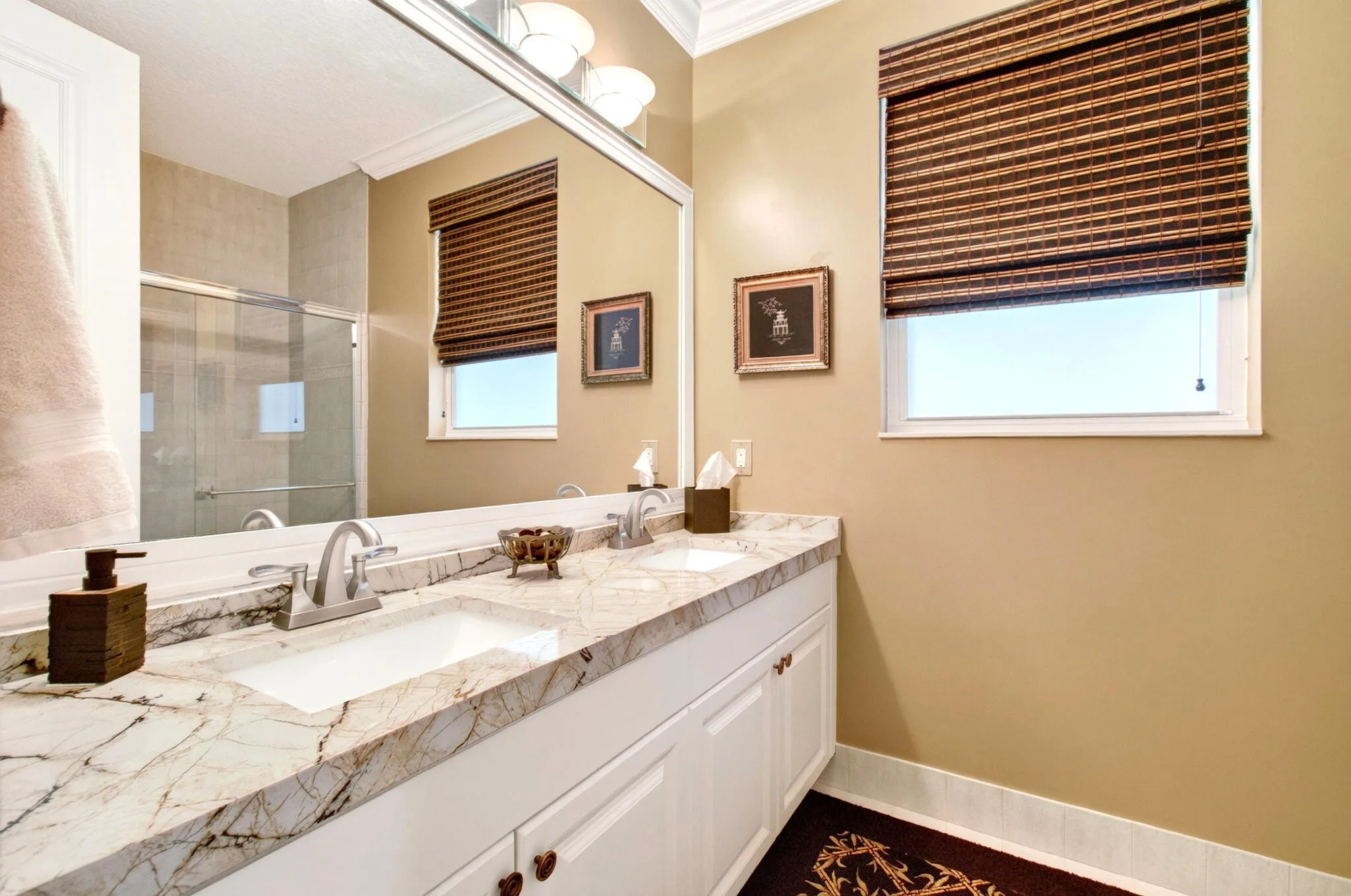 MLS_DSC_8727_Secondary_Bath_Vanity
